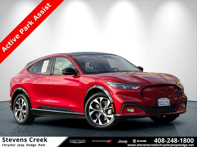 2022 Ford Mustang Mach-E Premium 2022 Ford Mustang Mach-E Premium