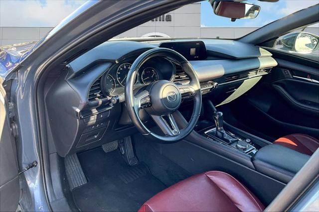 2024 Mazda Mazda3 Hatchback 2.5 S Carbon Edition 2024 Mazda Mazda3 Hatchback 2.5 S Carbon Edition