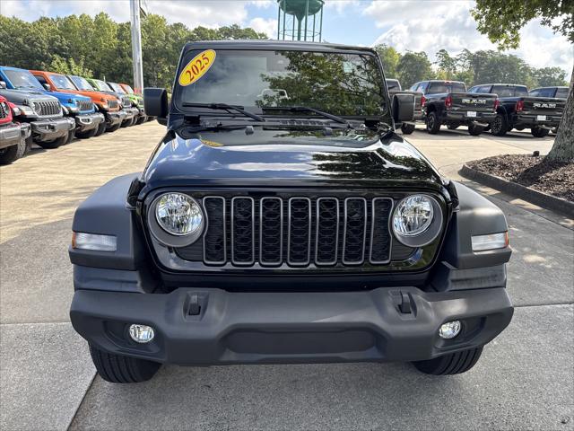 2025 Jeep Wrangler 4-Door Summit 4x4