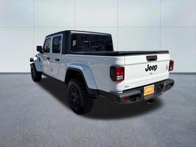 2021 Jeep Gladiator Willys 4x4 2021 Jeep Gladiator Willys 4x4