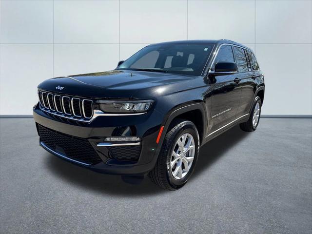 2023 Jeep Grand Cherokee Limited 4x4 2023 Jeep Grand Cherokee Limited 4x4
