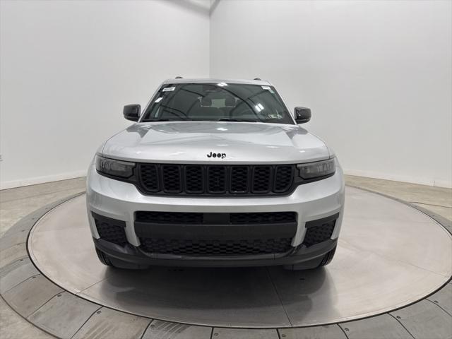2025 Jeep Grand Cherokee GRAND CHEROKEE L ALTITUDE X 4X4 2025 Jeep Grand Cherokee GRAND CHEROKEE L ALTITUDE X 4X4