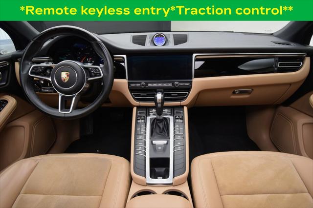 2021 Porsche Macan Base