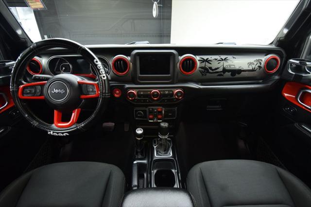 2020 Jeep Wrangler Unlimited Sahara 4X4 2020 Jeep Wrangler Unlimited Sahara 4X4