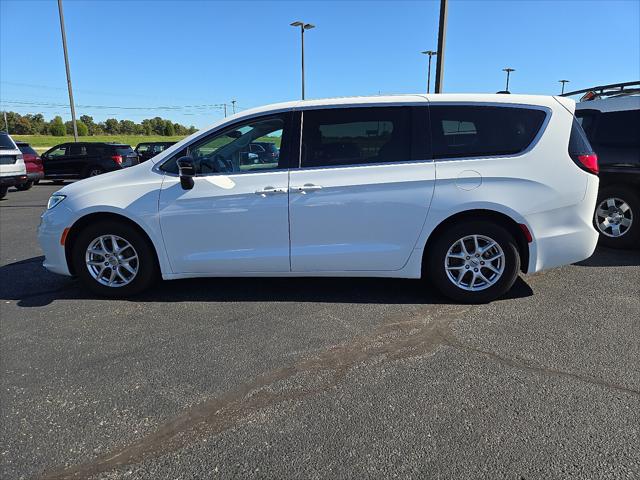 2024 Chrysler Pacifica Touring L 2024 Chrysler Pacifica Touring L