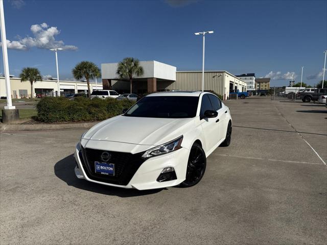 2022 Nissan Altima SR FWD