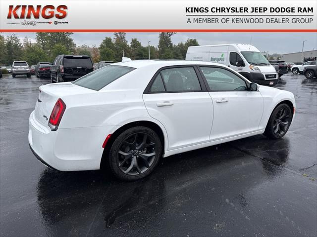 2023 Chrysler 300 300S