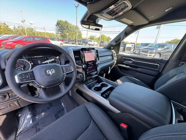 2026 Ram 1500 Big Horn Crew Cab 4x4 57 Box