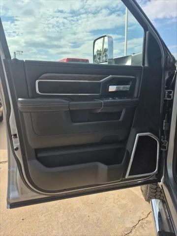 2020 Jeep Ram 2500 Laramie Crew Cab 4x4 6'4" Box