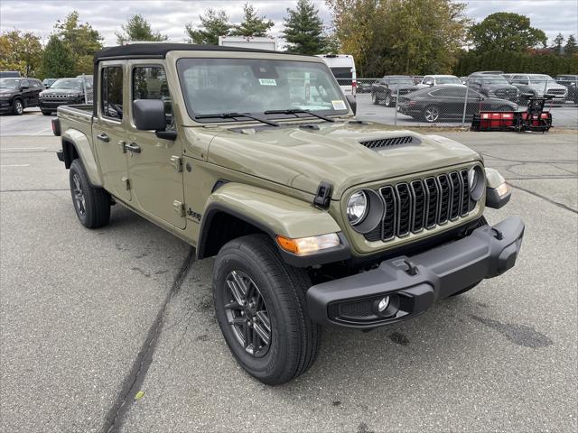 2025 Jeep Gladiator GLADIATOR SPORT S 4X4 2025 Jeep Gladiator GLADIATOR SPORT S 4X4