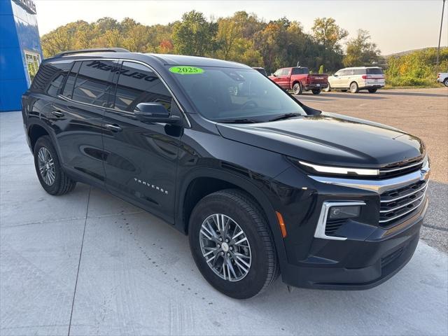 2025 Chevrolet Traverse AWD LT