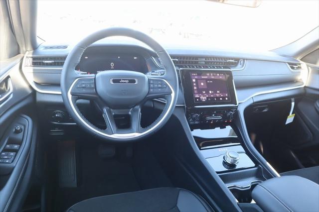 2025 Jeep Grand Cherokee GRAND CHEROKEE L ALTITUDE X 4X4