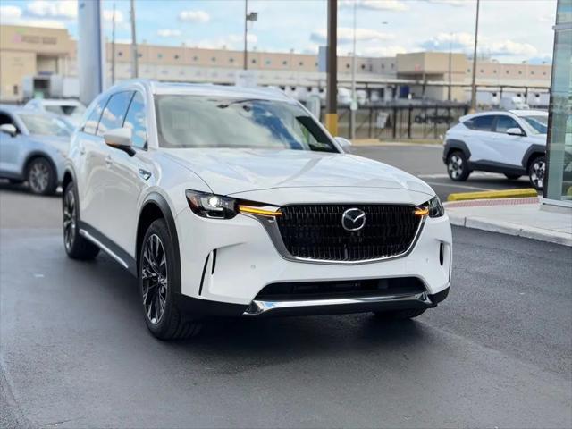 2025 Mazda X-90 Premium Plus Package