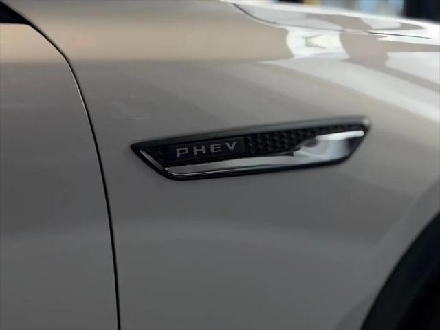 2025 Mazda X-90 Premium Plus Package