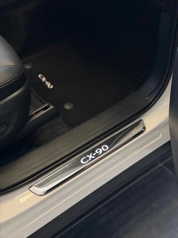 2025 Mazda X-90 Premium Plus Package