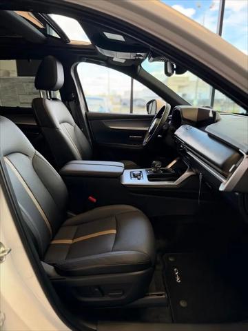 2025 Mazda X-90 Premium Plus Package