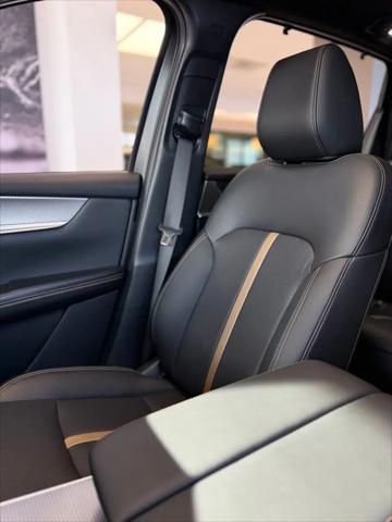 2025 Mazda X-90 Premium Plus Package
