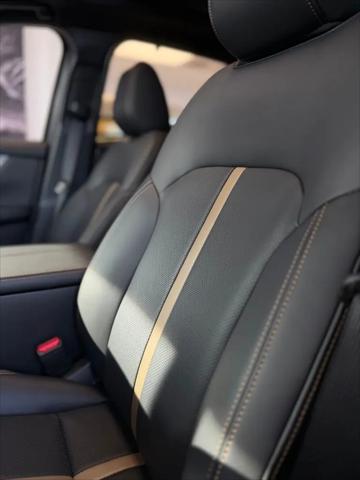 2025 Mazda X-90 Premium Plus Package