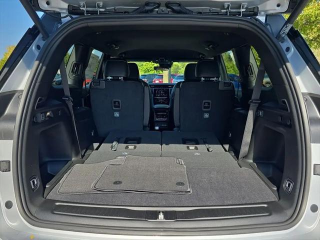 2025 Jeep Grand Cherokee L Altitude 4x4