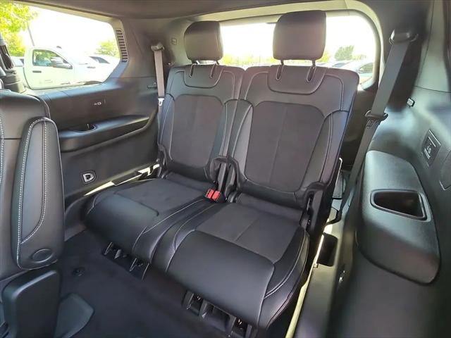 2025 Jeep Grand Cherokee L Altitude 4x4