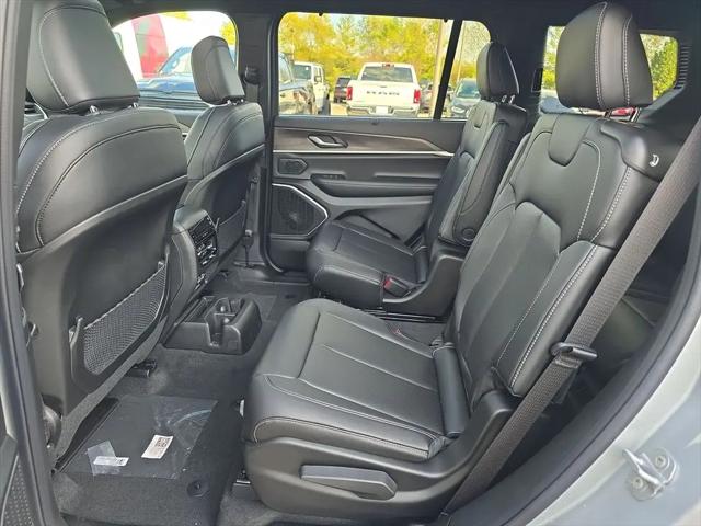 2025 Jeep Grand Cherokee L Limited 4x4