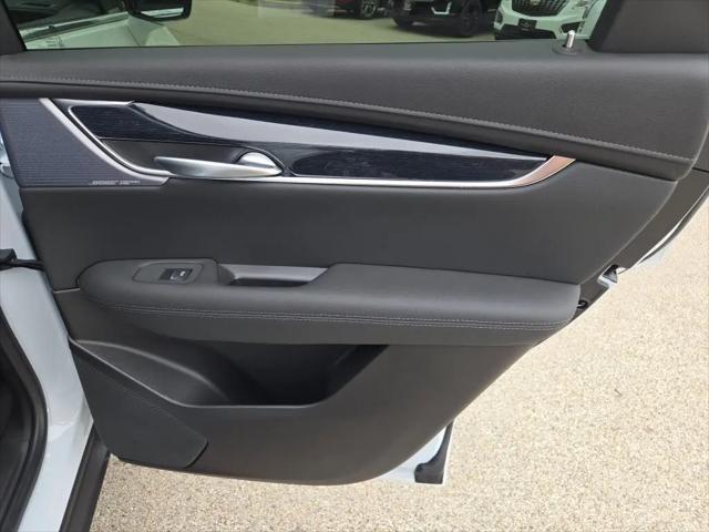 2025 Cadillac XT5 FWD Premium Luxury