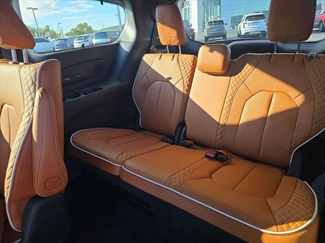 2026 Chrysler Pacifica Pinnacle