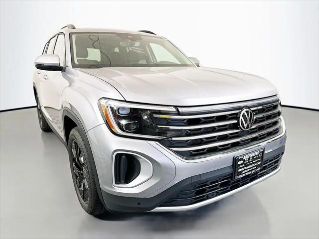 2026 Volkswagen Atlas SE with Technology for sale in Shiloh, IL