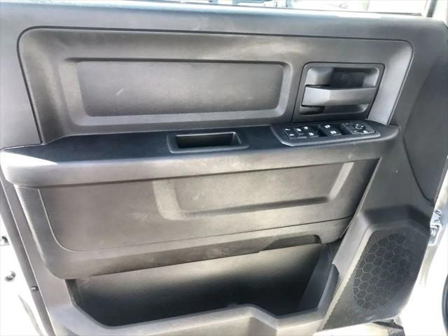 2025 Ram 2500 Tradesman Crew Cab 4x4 6'4" Box