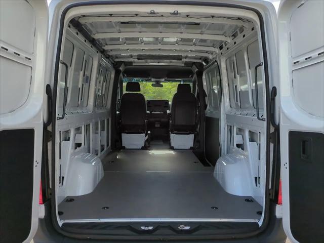 2026 Mercedes-Benz Sprinter 2500 Standard Roof 4-Cyl Diesel HO