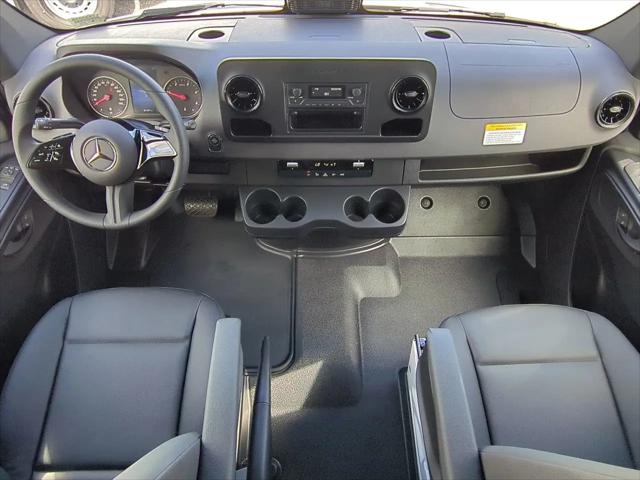 2026 Mercedes-Benz Sprinter 2500 Standard Roof 4-Cyl Diesel HO