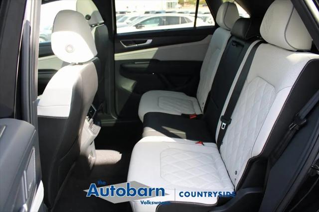 2026 Volkswagen Atlas Cross Sport SEL Premium R-Line