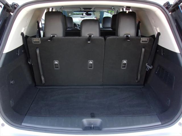 2024 Nissan Pathfinder SL 4WD