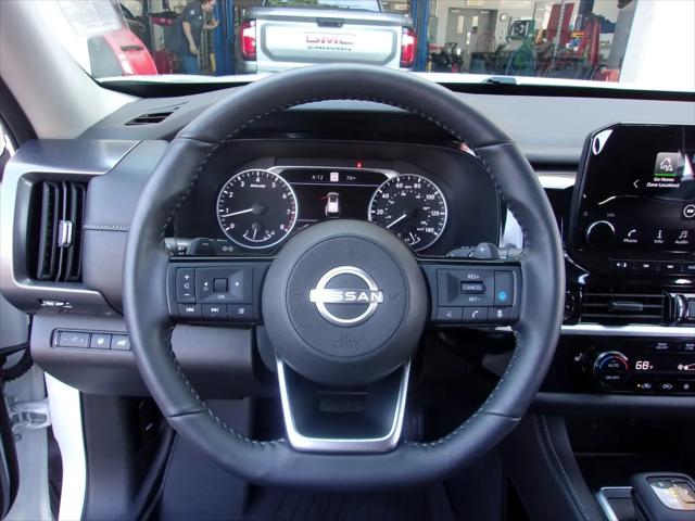 2024 Nissan Pathfinder SL 4WD