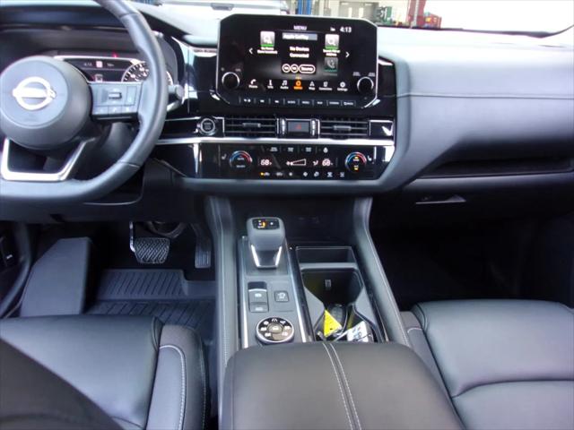 2024 Nissan Pathfinder SL 4WD
