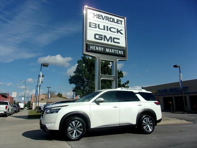 2024 Nissan Pathfinder SL 4WD for sale in Leavenworth, KS