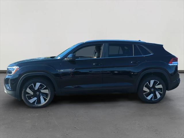 2026 Volkswagen Atlas Cross Sport SE with Technology