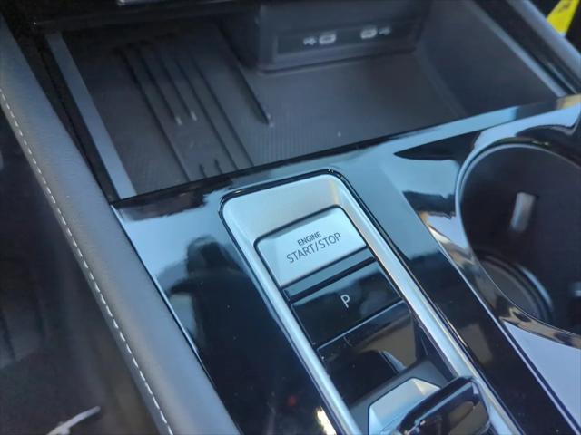 2026 Volkswagen Atlas Cross Sport SE with Technology