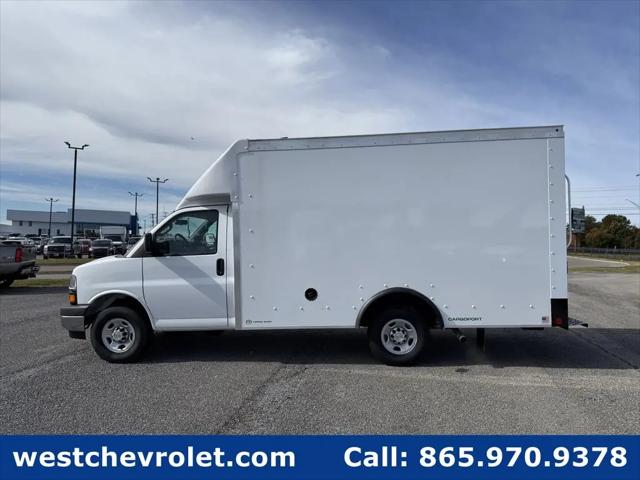 2025 Chevrolet Express Cutaway Work Van