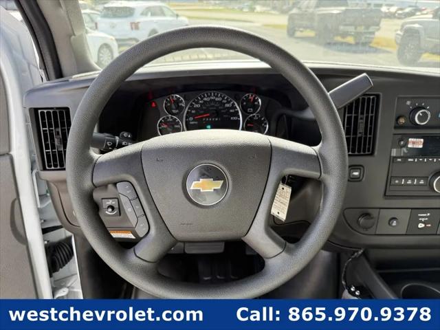 2025 Chevrolet Express Cutaway Work Van
