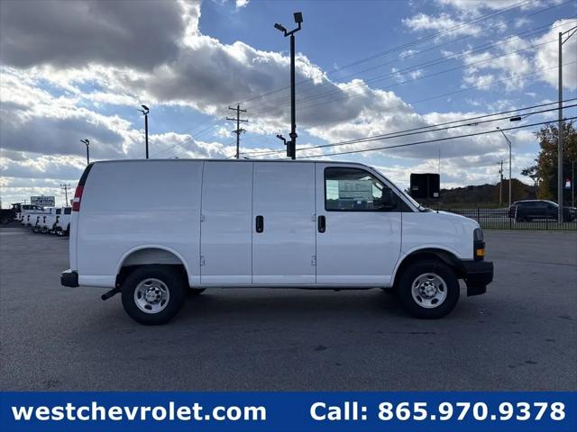 2025 Chevrolet Express Cargo Van RWD 2500 Regular Wheelbase WT