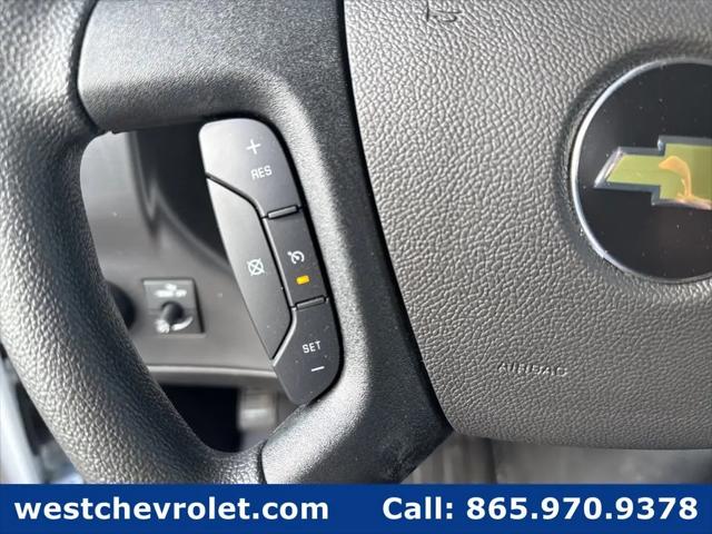 2025 Chevrolet Express Cargo Van RWD 2500 Regular Wheelbase WT