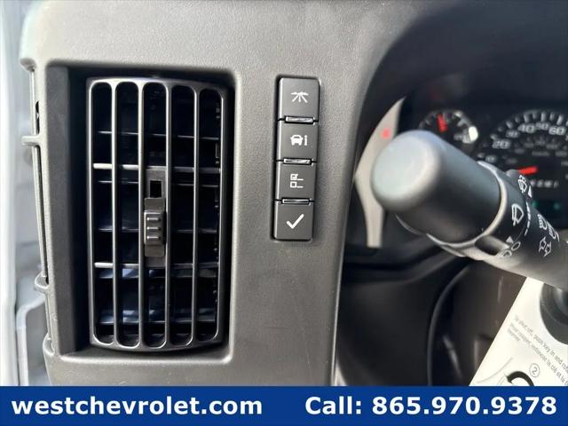 2025 Chevrolet Express Cargo Van RWD 2500 Regular Wheelbase WT