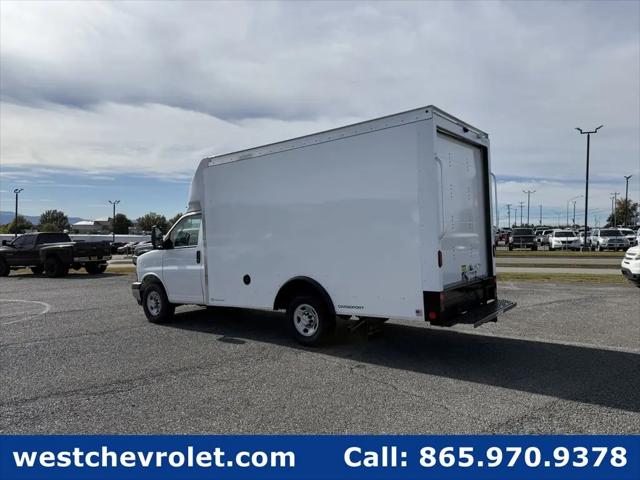 2025 Chevrolet Express Cutaway Work Van