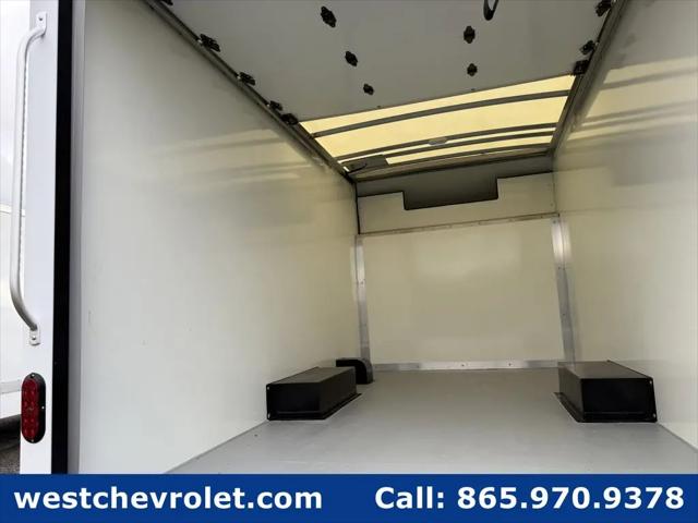 2025 Chevrolet Express Cutaway Work Van