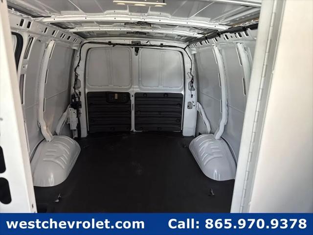 2025 Chevrolet Express Cargo Van RWD 2500 Regular Wheelbase WT