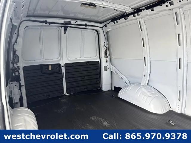 2025 Chevrolet Express Cargo Van RWD 2500 Regular Wheelbase WT