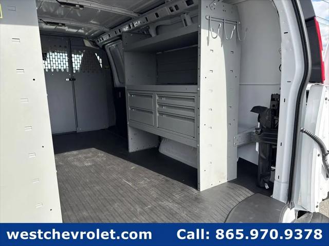 2025 Chevrolet Express Cargo Van RWD 2500 Regular Wheelbase WT