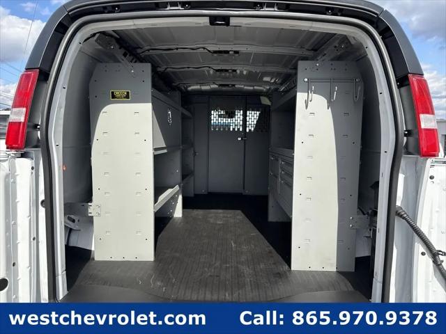 2025 Chevrolet Express Cargo Van RWD 2500 Regular Wheelbase WT