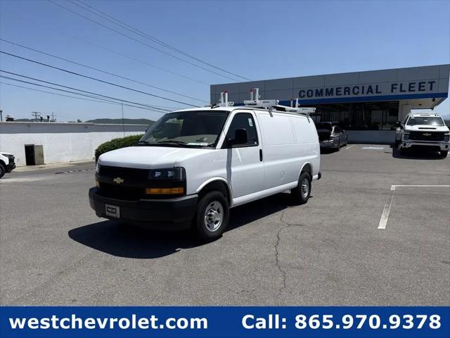 2025 Chevrolet Express Cargo Van RWD 2500 Regular Wheelbase WT